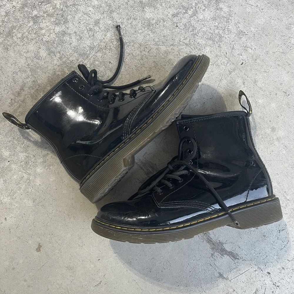 Youth Dr. Martens Doc Black Patent Leather Side Zip Combat Boots 1460J Size 5